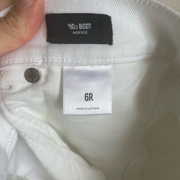 Express 90’s boot high rise distressed jeans size 6R - Picture 7 of 10